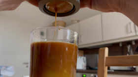 Pouring an Orangespresso by explain